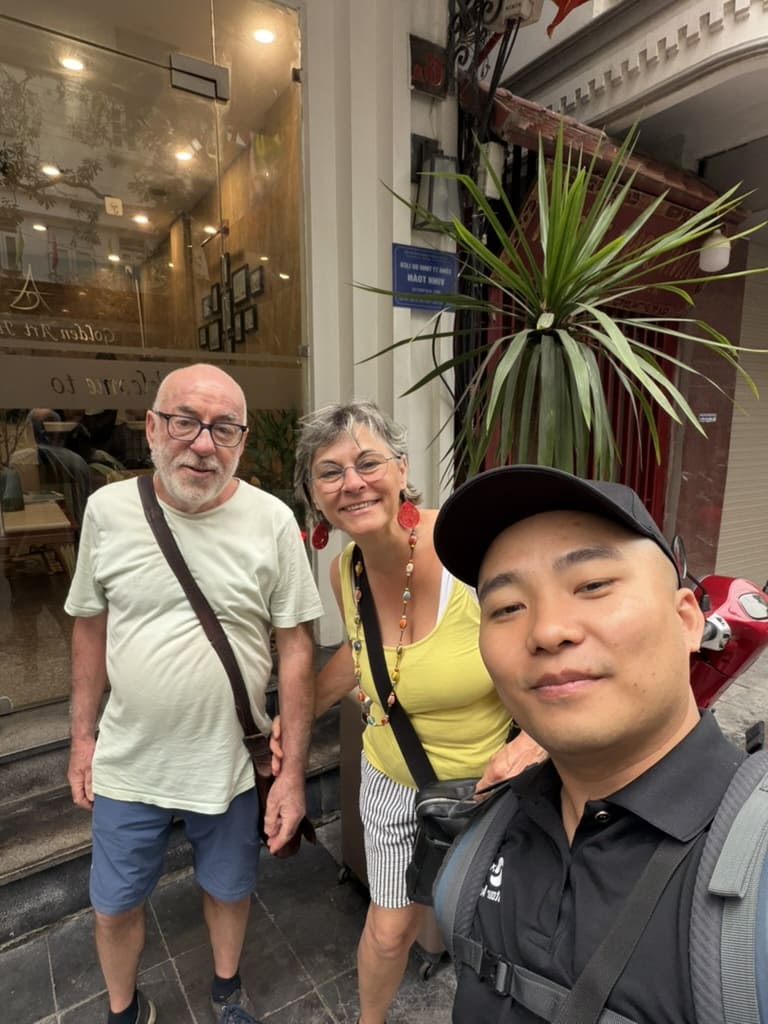 Guide francophone à Hanoi